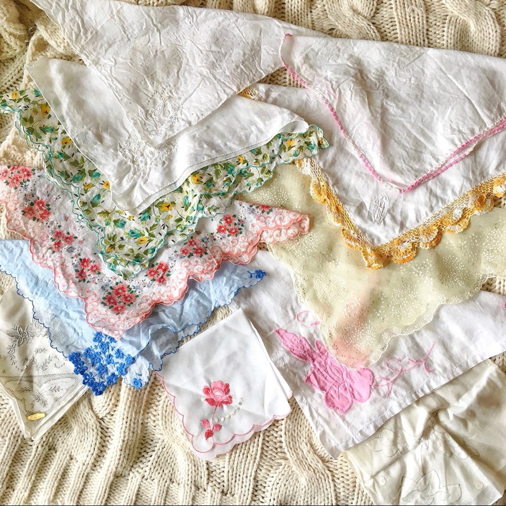 Vintage Handkerchiefs 12 Romantic Decor Flowers Floral Embroidered Monogrammed